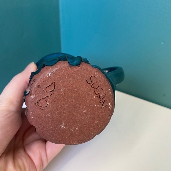 Handmade Wheel Thrown Ceramic Pottery Mug with Brilliant Blue Glaze, Great shape - Picture 7 of 11